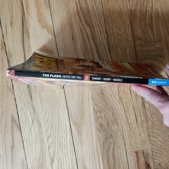 The Flash United They Fall comic book DC comics - Picture 7 of 7